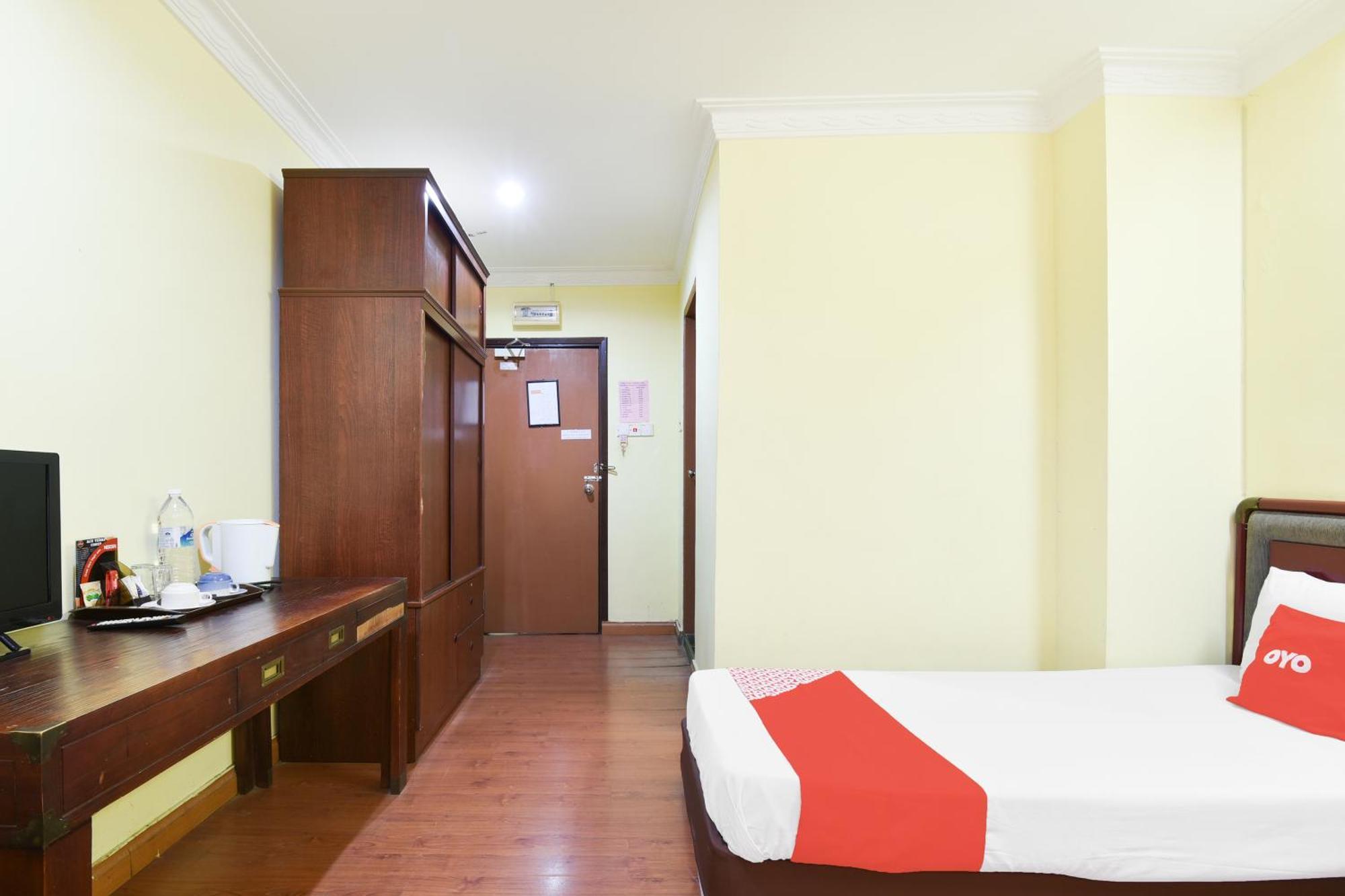 Hotel O Kota Bharu Near War Museum Formerly Azam Hotel Exterior photo